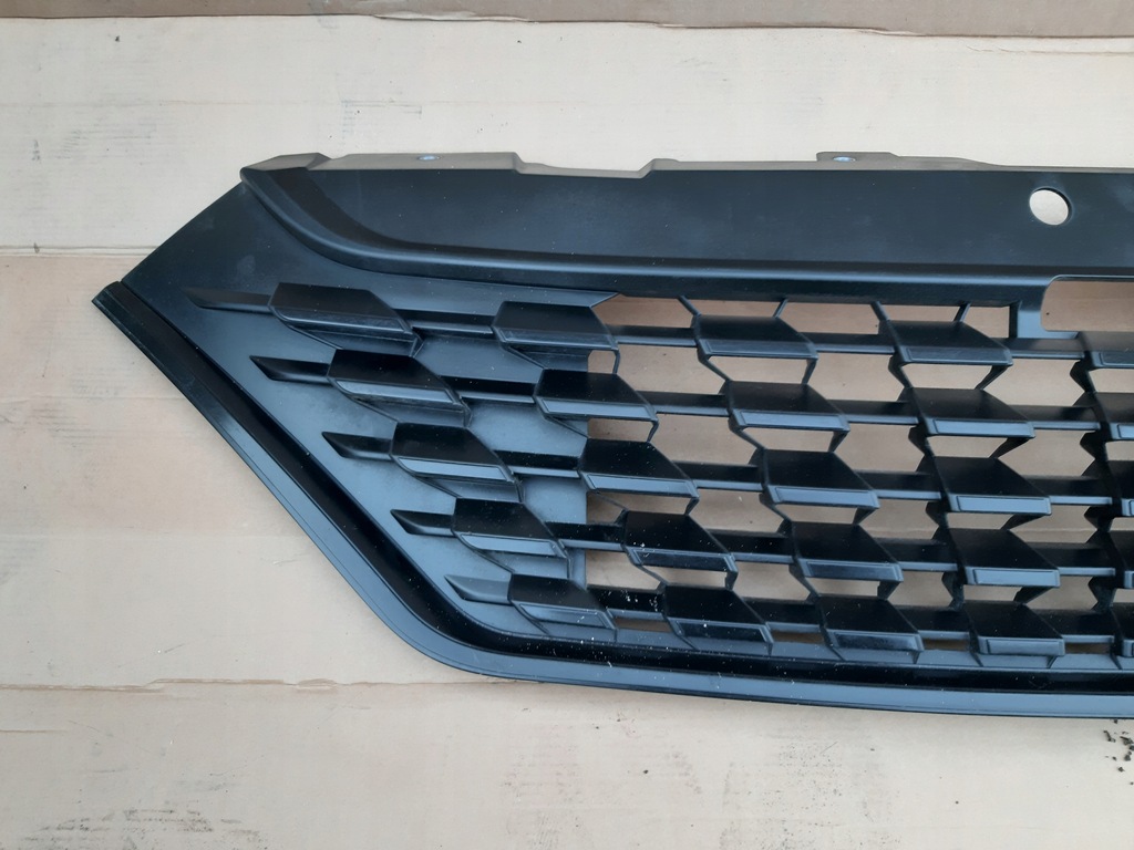 фото №3, Iveco оригінальний номер 5802317677 решітка радіатора решітка радіатора