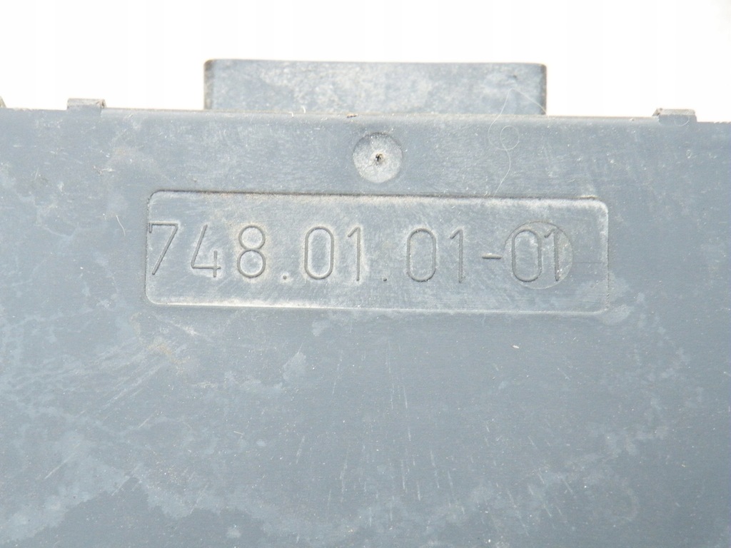 фото №7, Audi a6 c5 a4 b5 a3 8l модуль блок керування сигналізація alarm 4b0951173