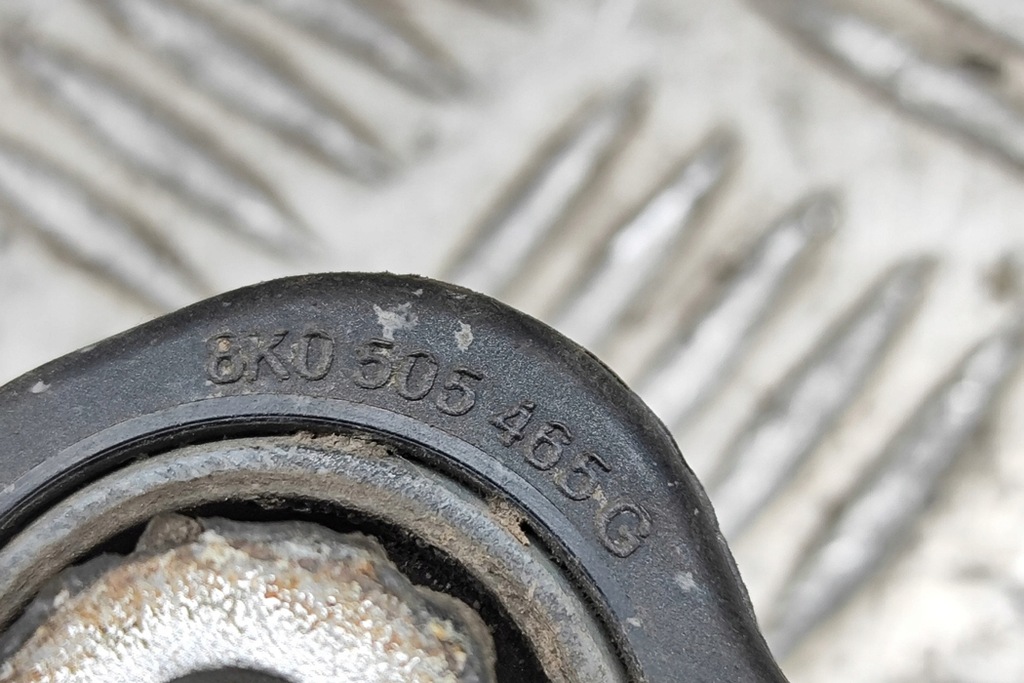 фото №6, Audi a6 s6 c7 задній правий з'єднувач стабілізатора 4.0p 331kw 8k0505465g 2015