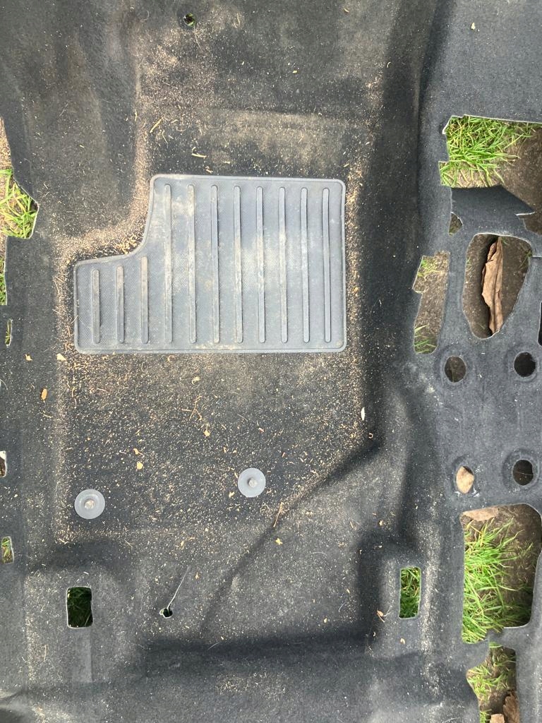 фото №3, Обшивка коврик corsa f