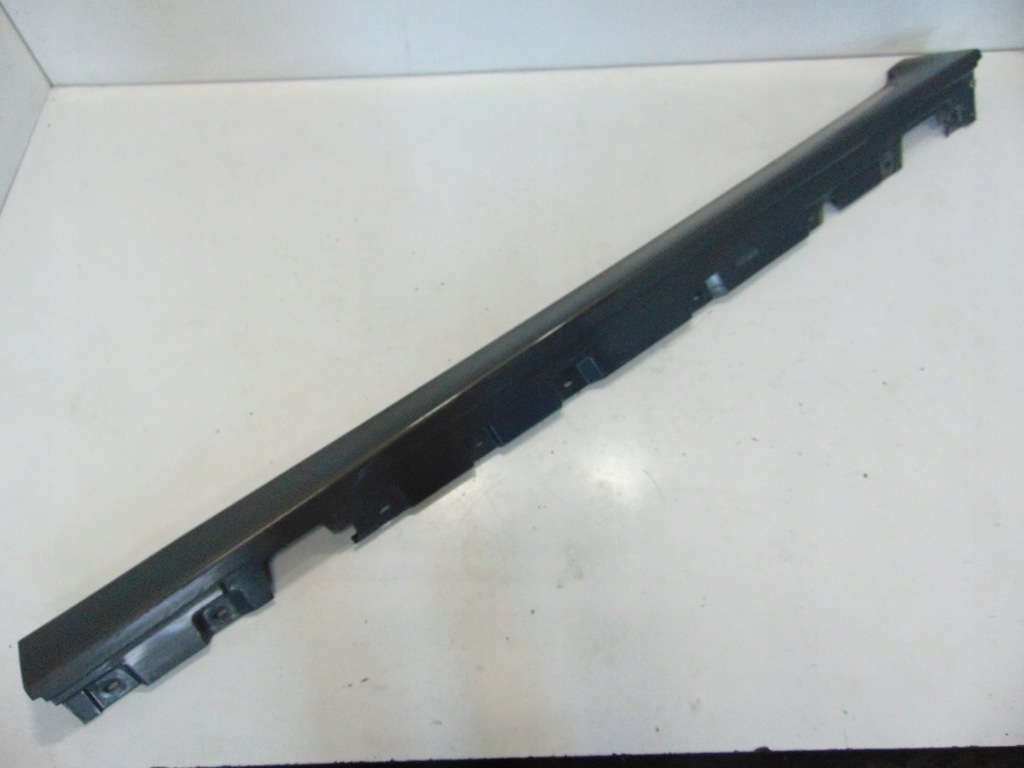 фото №1, Левая молдинг порог bmw f10 f11