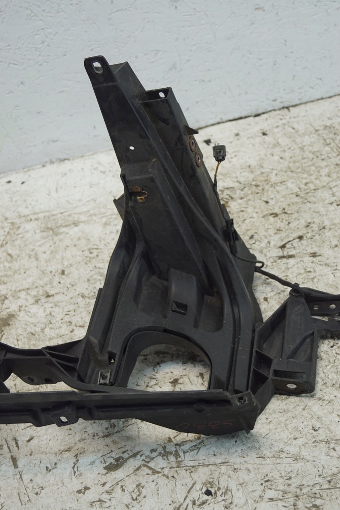 фото №8, Напрямна кронштейн крила ліва bmw x5 e70 7157989