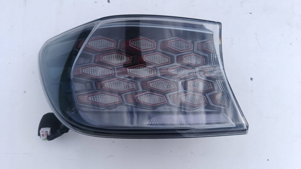 фото №1, Kia ceed iii hb gt лампа задняя левая 92401j7500