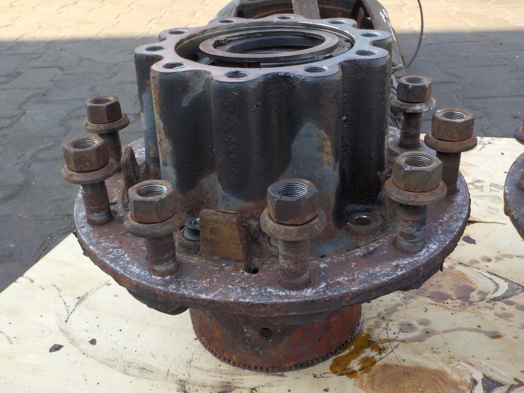 фото №3, Actros mp4 ступиця задня задня