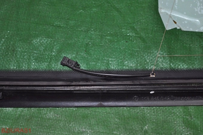 фото №8, Скло кузовна vw scirocco 1k8845042af 13r