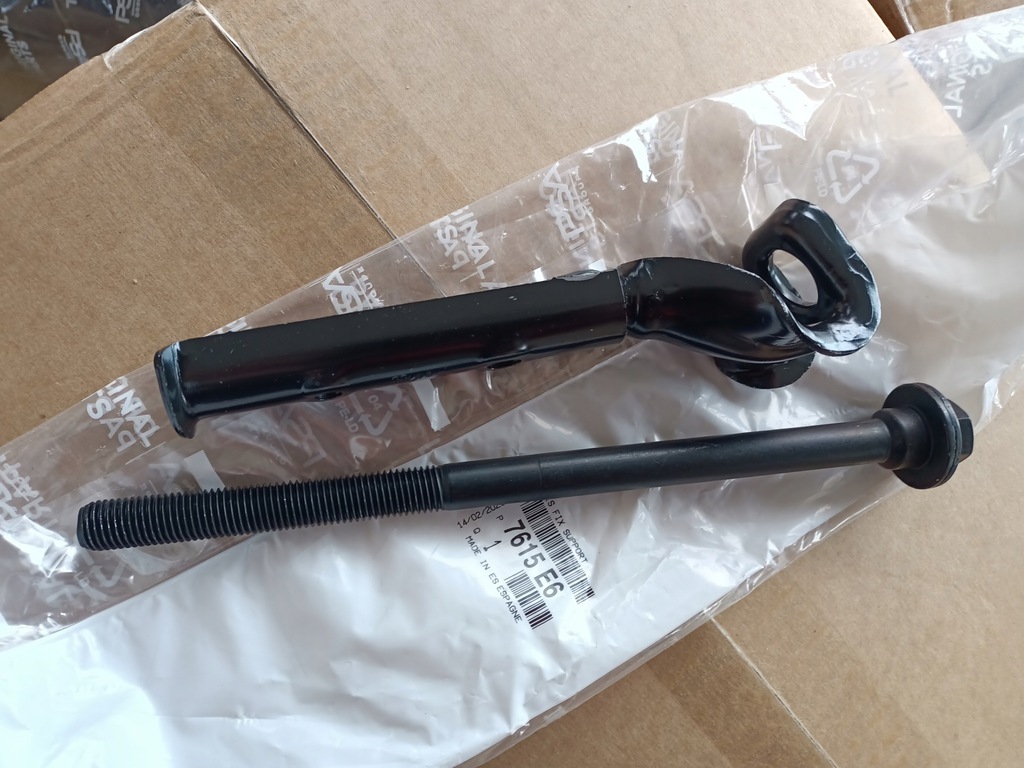 фото №5, Крепление болт подъемник колеса запасного partner ii 08-