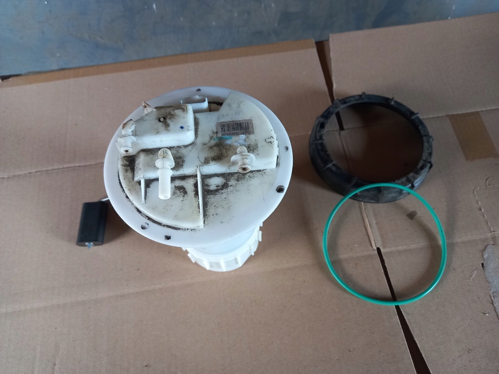 фото №1, Peugeot 2008 насос топлива