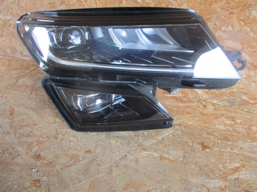 фото №1, Лампа перед передняя правая skoda kodiaq full led