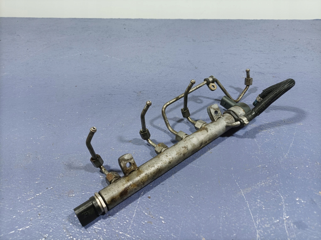 фото №11, Colt vi 1.5 did 95 km насос впрыскная форсунки молдинг набор a6400700701