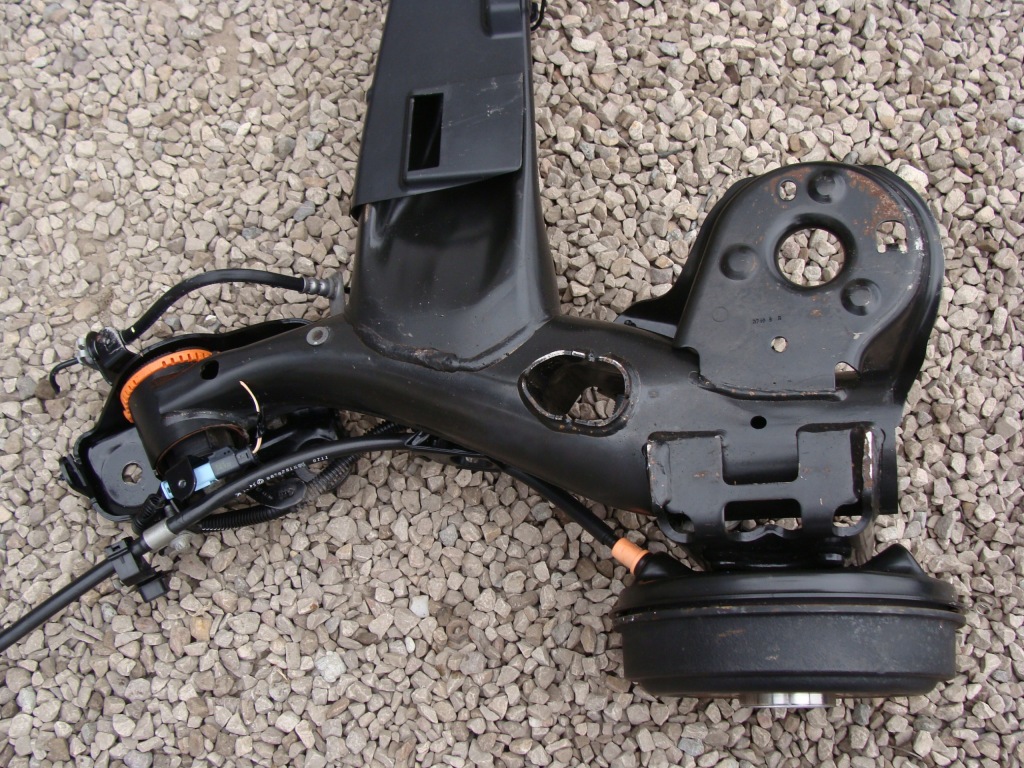 фото №8, Oś задняя балка citroen c3 iii барабан 2020r !!!