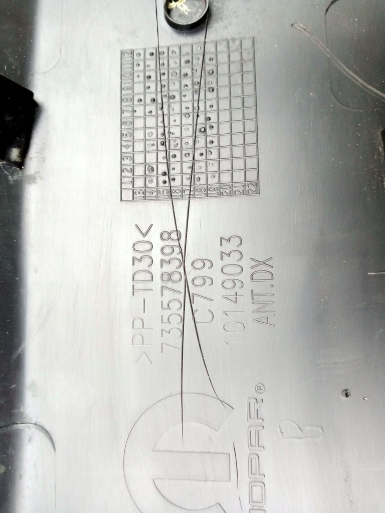 фото №9, Jeep renegade права молдинг двері перед 2014r-