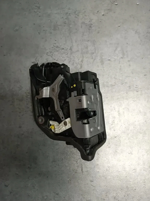 фото №1, Bmw 5 g30 g31 замок задня лівий