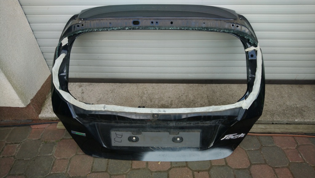 фото №1, Кришка багажника багажника ford fiesta mk7 кришка багажника ford fiesta mk7 lift czarna