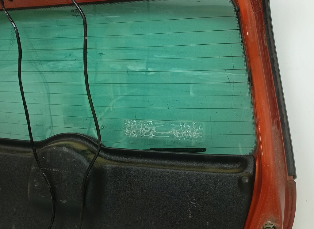 фото №8, Крышка багажника задняя renault clio 1.2 kat