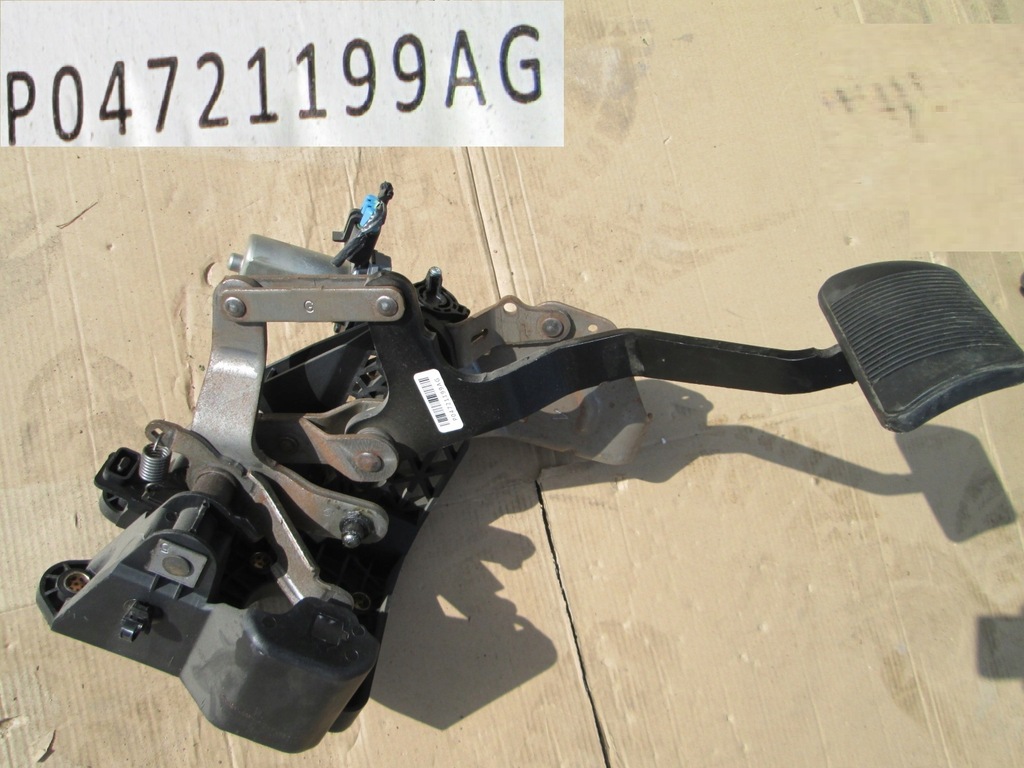 фото №9, Chrysler town country 3.6 педали тормоза моторчик