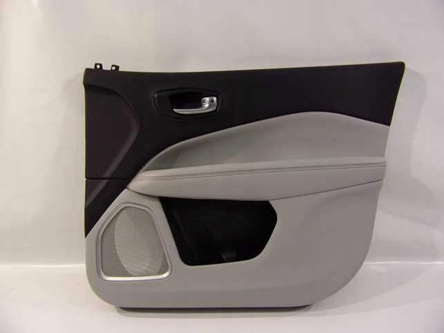 фото №1, Jeep compass ii 17- обшивка дверь правый перед