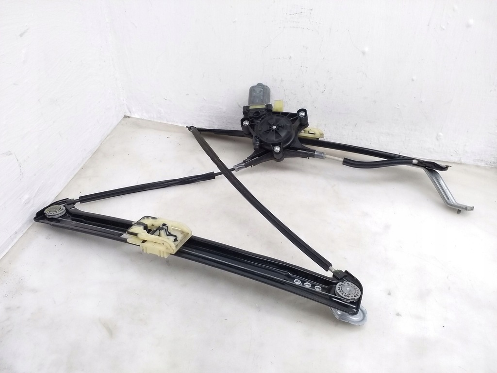 фото №5, Skoda karoq 2019 правая сторона электрический подъемник стекло дверь передних