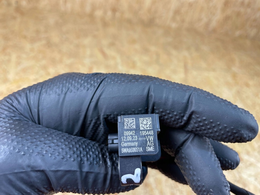 фото №9, Датчик удара ударный штекер vw skoda seat audi 5wa959651a