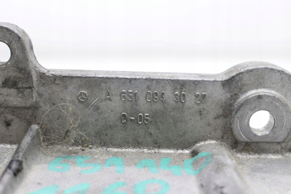 Клапан egr кронштейн 6510943027 mercedes gla 2.2 cdi Ціна