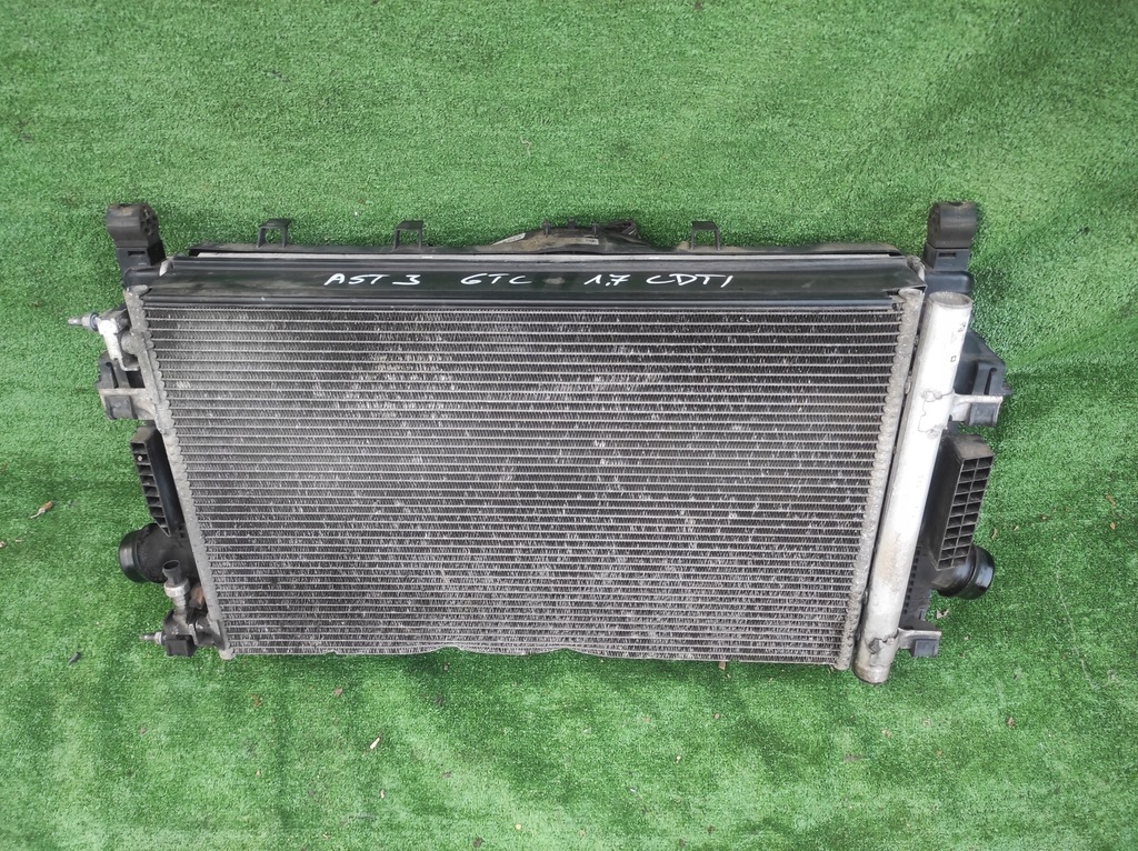 фото №1, Opel astra j gtc 1.7 cdti комплект радіатор