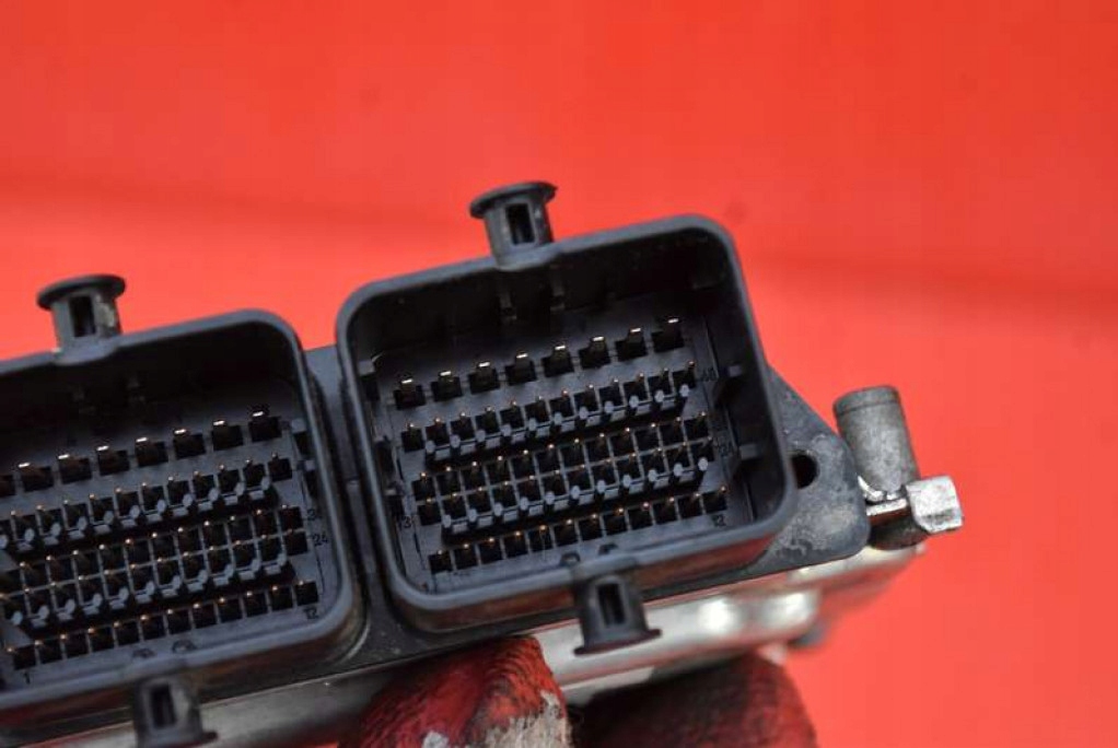 фото №10, Блок управления бортовой компьютер двигателя 04c907309n 0261s08574 vw up 1.0 mpi 60 km 11-20