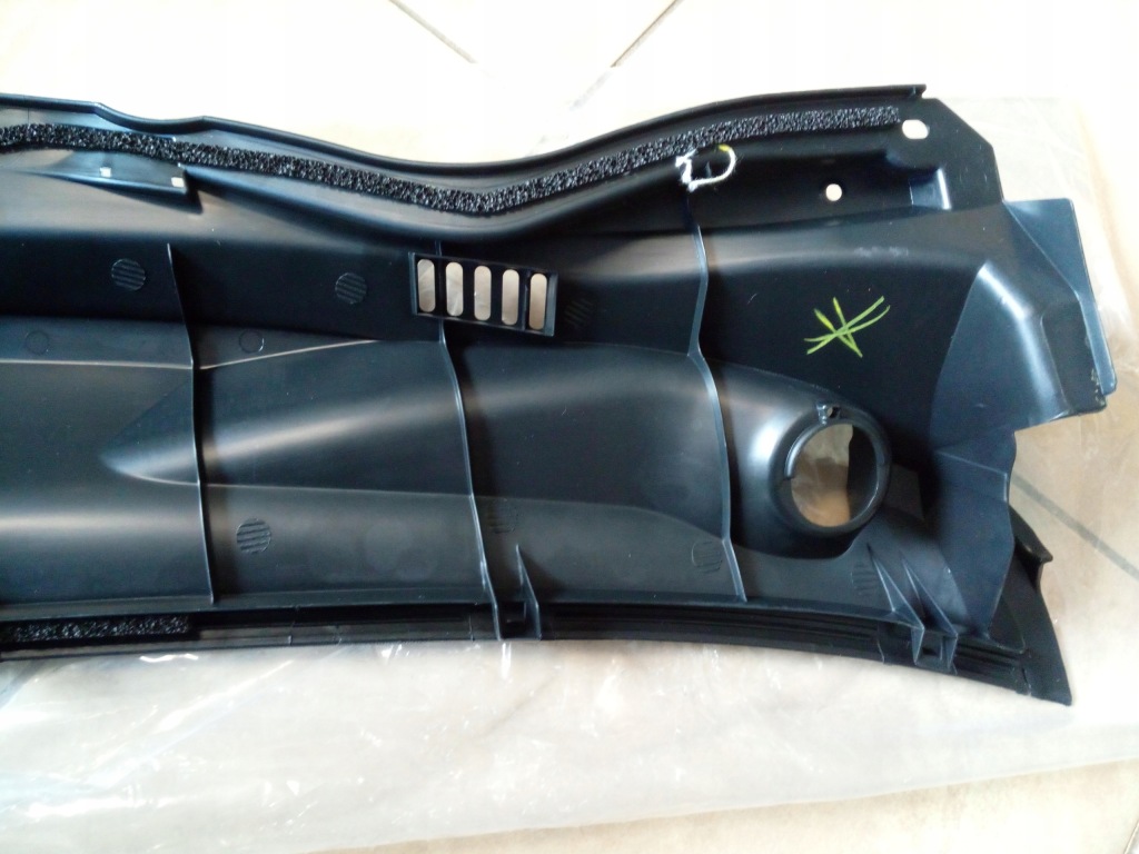 Жабо ліва toyota corolla e12 55709-02070 нове oryg. Зі Шроту