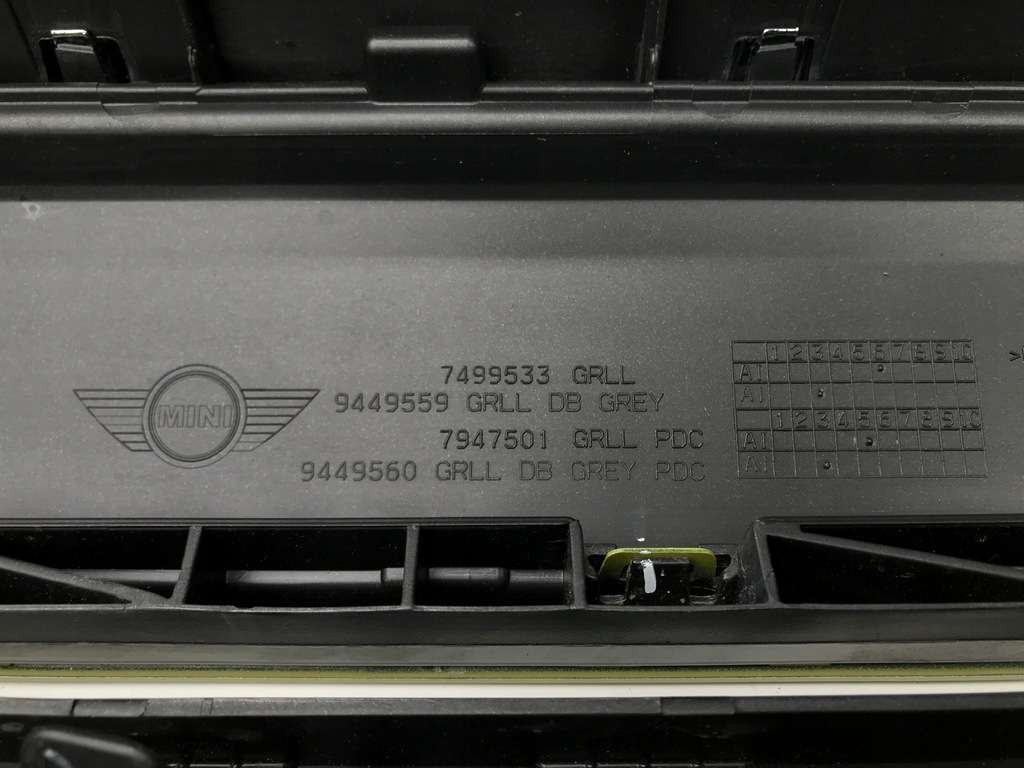 фото №4, Mini f56 se electric решётка радиатора plug in bev 2020-