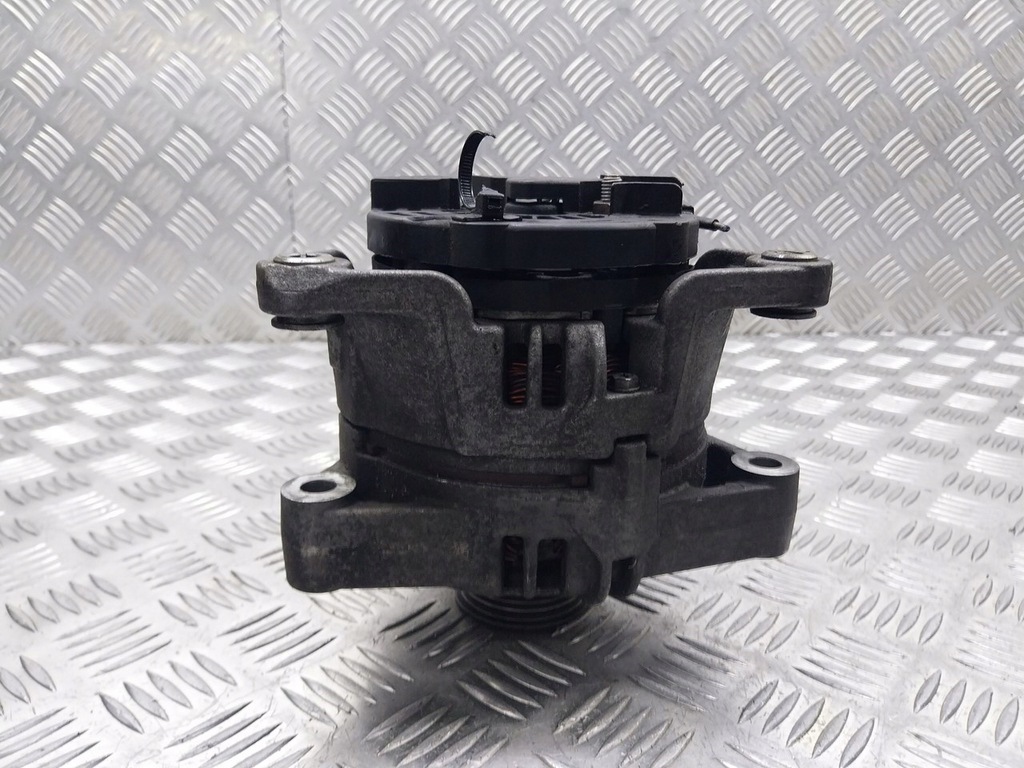 фото №1, Генератор opel corsa c 1.2 13143128