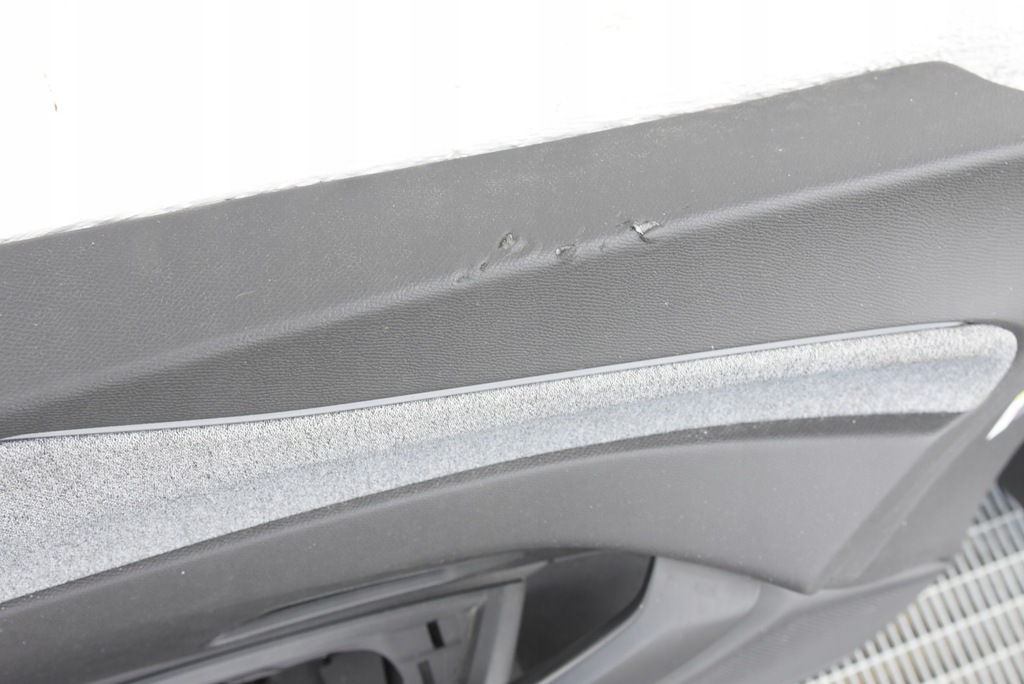 фото №9, Peugeot 308 iii t10 21- kombi обшивка дверь левый правый перед задняя