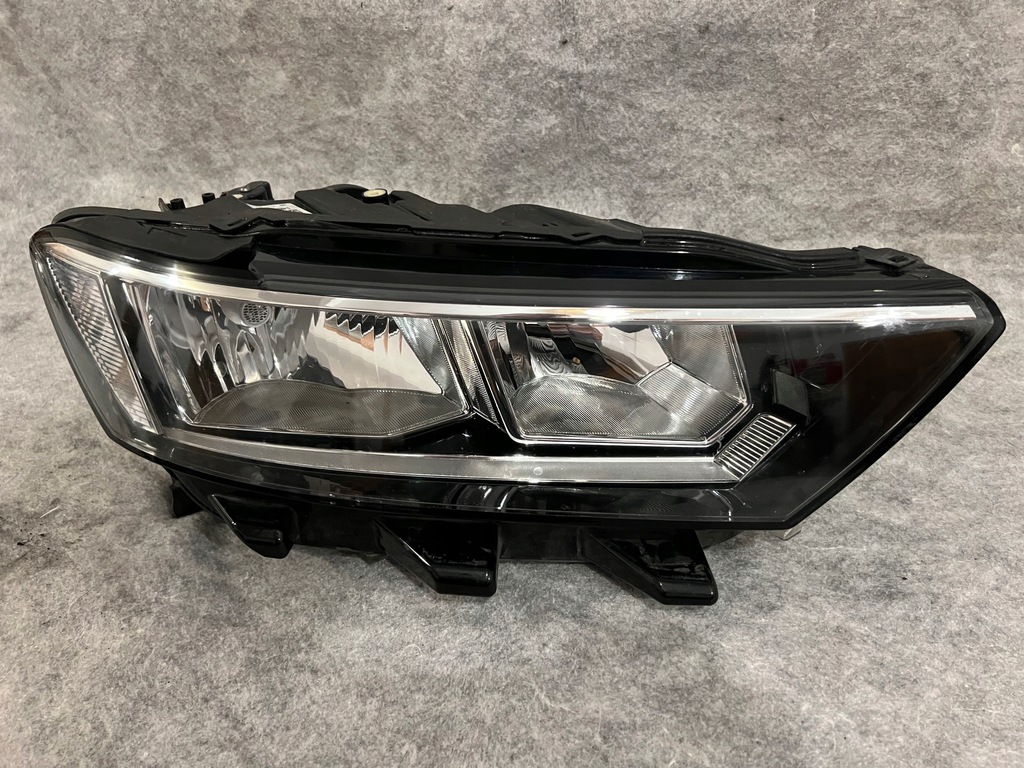 фото №1, Vw t-roc troc правая лампа передняя