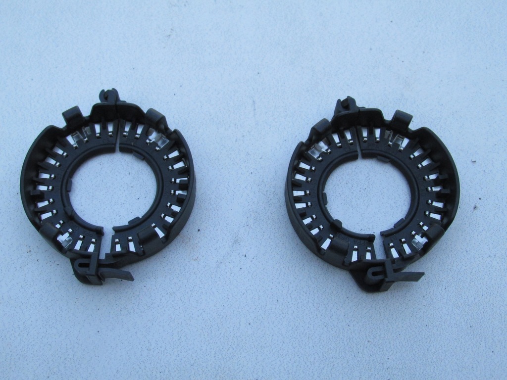 фото №1, Кронштейн накаливания ксенон d1s ford kuga mk1 2012 rok