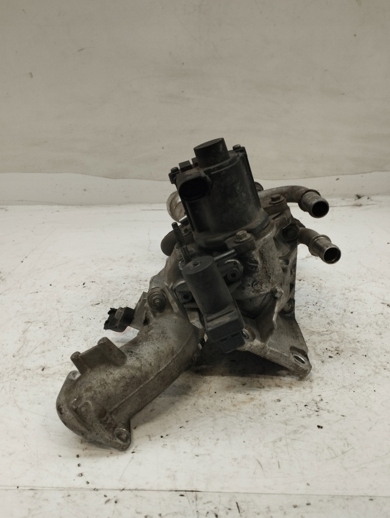 Renault 1.5 dci радиатор выхлопных газов egr 147356133r Оригинал