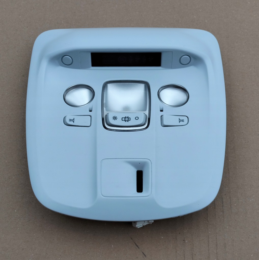 фото №1, Peugeot 308 ii t9 лампа потолочный