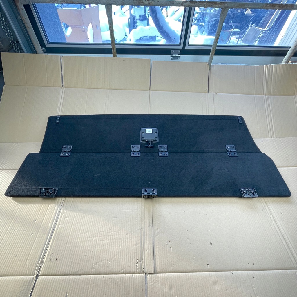 фото №13, Задня полиця килимок плита багажника оббивка задня mercedes w447 v klasa