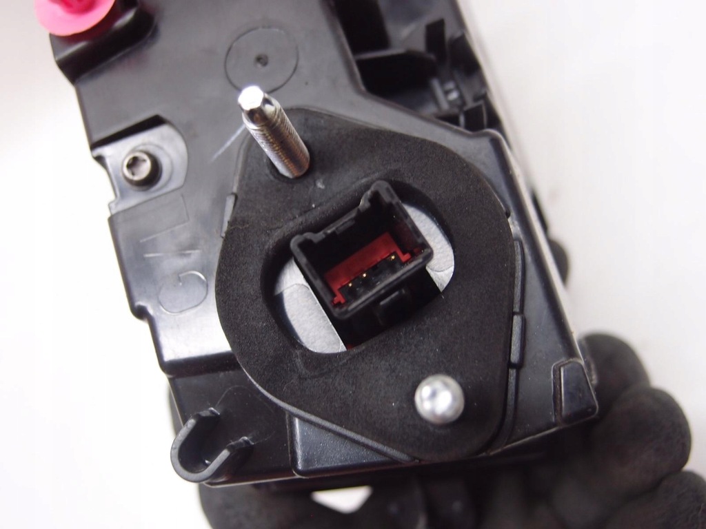 фото №7, Лампа кришки лівий задня evoque ii k8d2-13a421ac