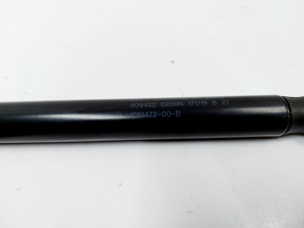 фото №10, Tesla 3 tesla iii 19r. привід амортизатор капот передньої 1091472-00-b