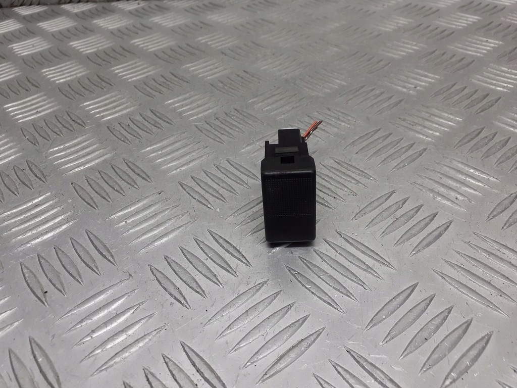 фото №1, Заглушка панелі mazda 5