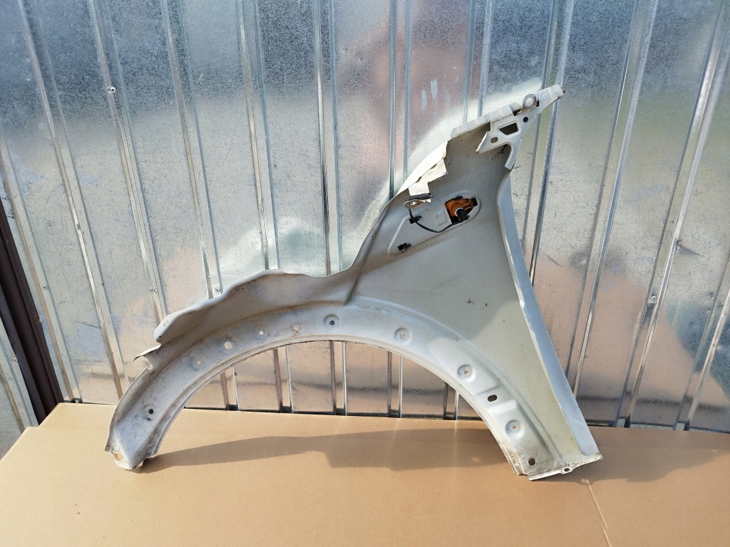 Купить Крыло  правый  перед mini cooper r56 рестайлинг  850/0 pepper white 2010-2013