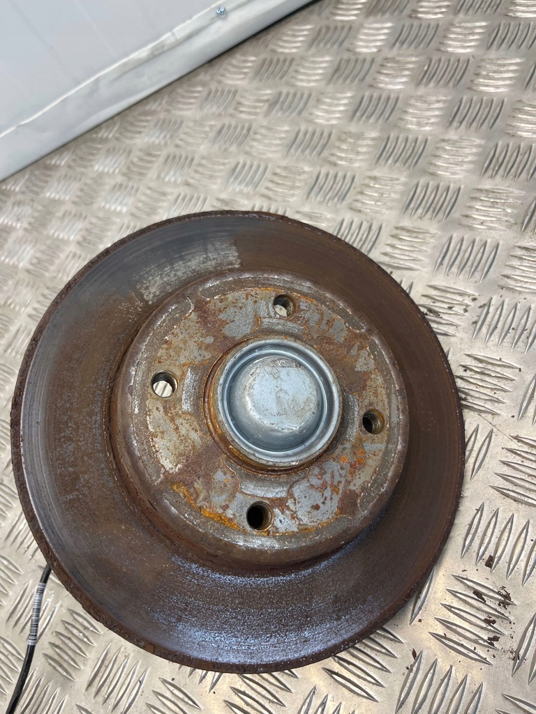 фото №6, Opel crossland x 2021 задня сторона права поворотний кулак колеса заднього 3637296