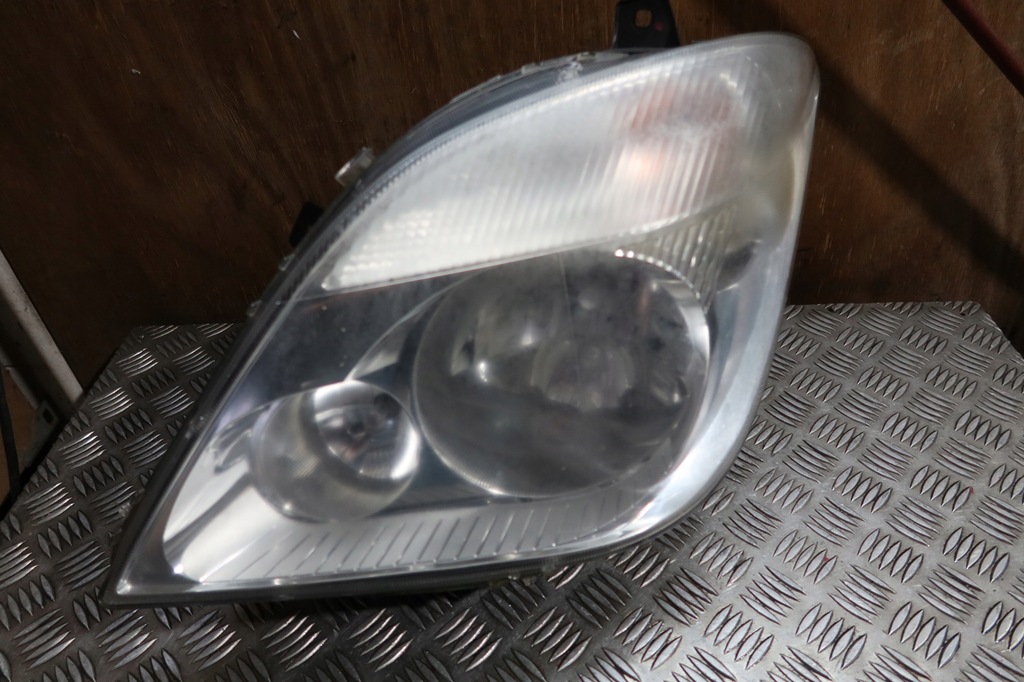 фото №1, Лампа лівий перед sprinter 906 a9068200161