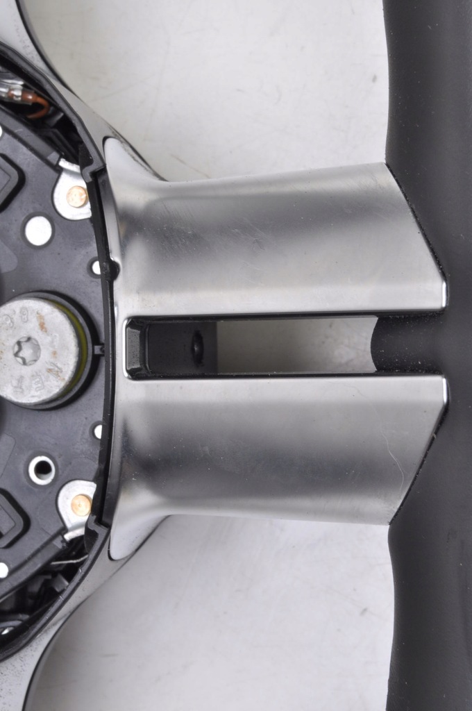 фото №10, Mercedes eqb x243 воздуховод кожаный многофункциональный a0004603016