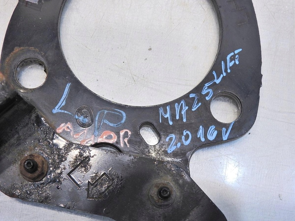 фото №6, Кронштейн амортизатора левый mazda 5 i lift