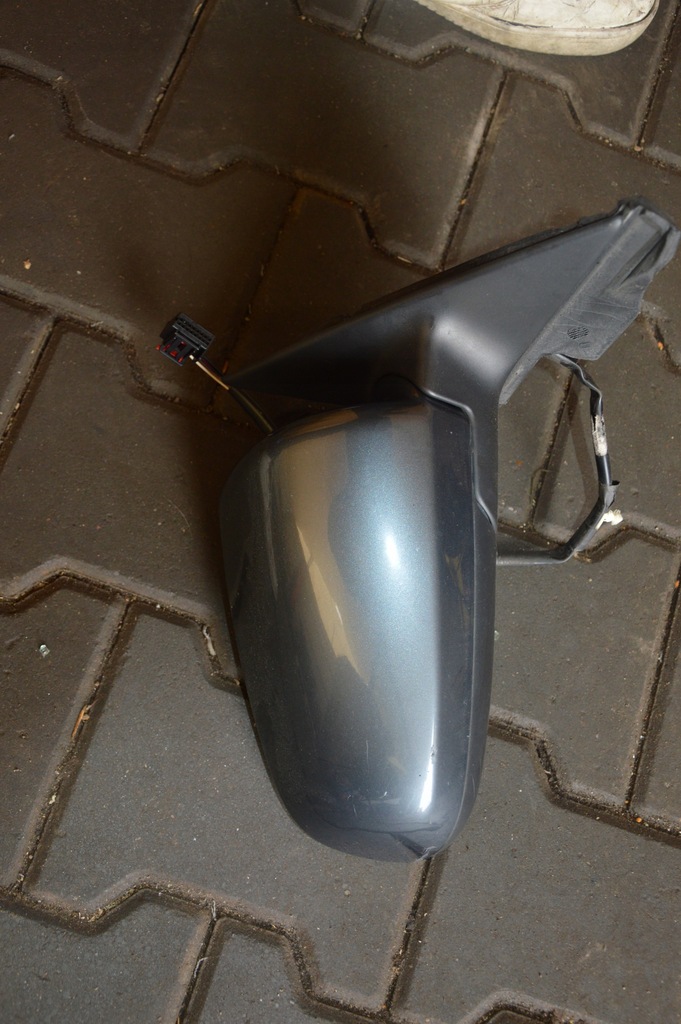 фото №1, Audi a3 8p 3d зеркало правое