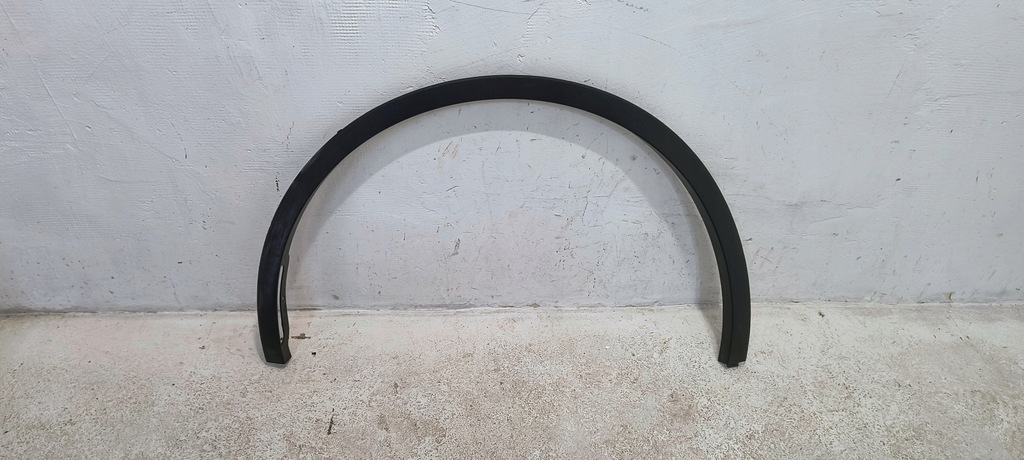 фото №1, Молдинг крыла левый перед tesla model y