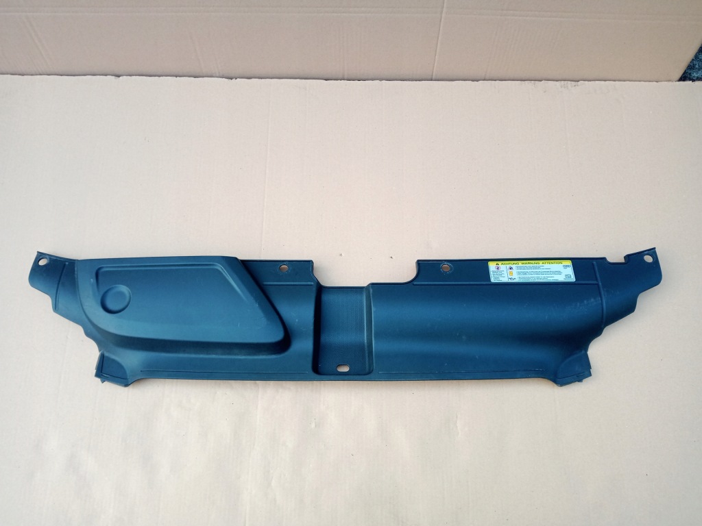 Купить Audi a5 накладка поперечина перед 8t0807081f 2012r