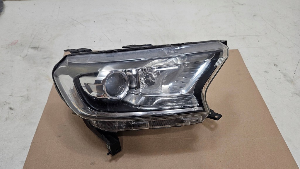 фото №1, Лампа перед передняя правая ford ranger 5 v lift линза