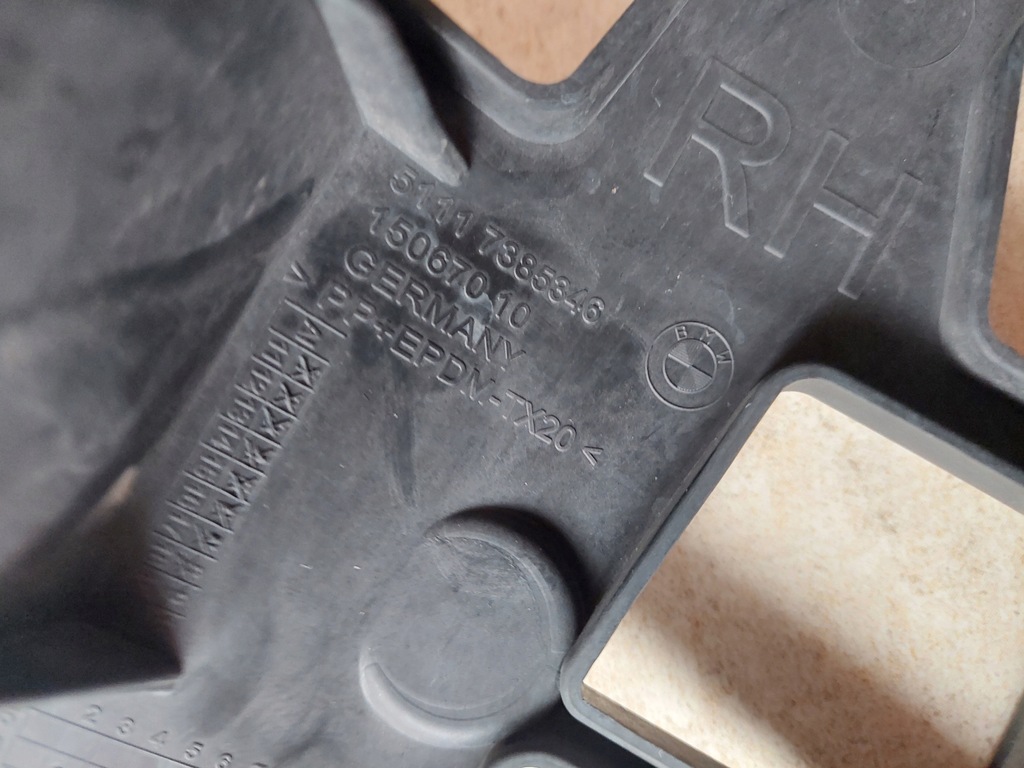 фото №7, Напрямна бампера - кронштейн протитуманної фари - правий - bmw 5 g30 g31