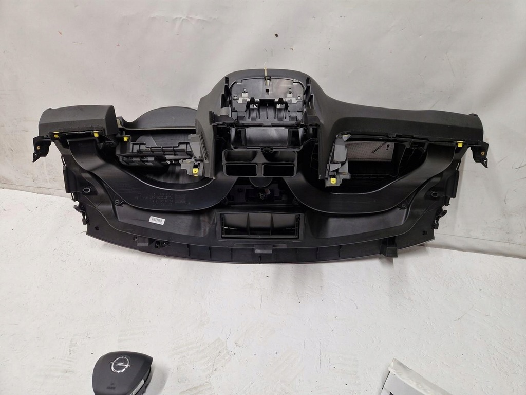 фото №8, Консоль приборная панель opel corsa e 2 x подушки безопасности радар ori демонтаж