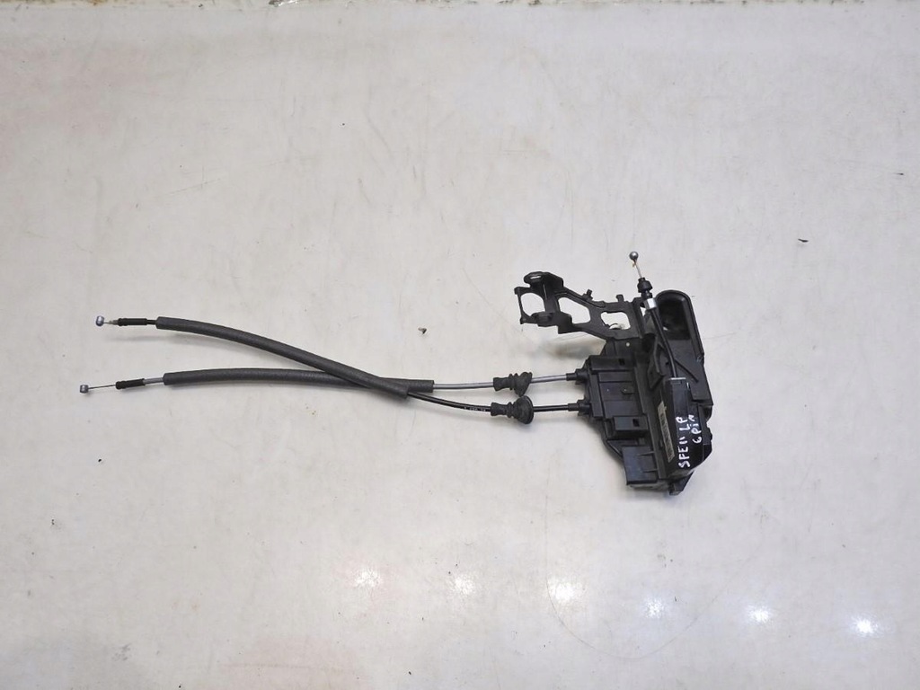 фото №7, Замок дверь левый перед 6 pin hyundai santa fe ii 81310-2b020