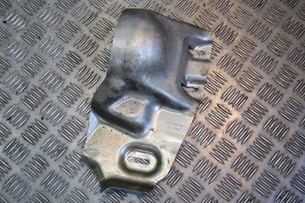 фото №1, Защита тепловая mercedes g w463/4 a4634923700